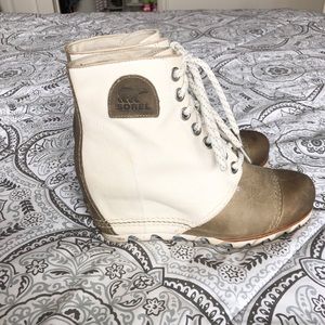 Sorel Women’s 8.5 Wedge boots